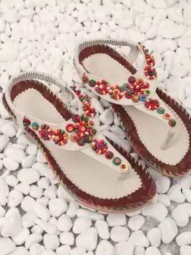 Sandales plates avec perles
